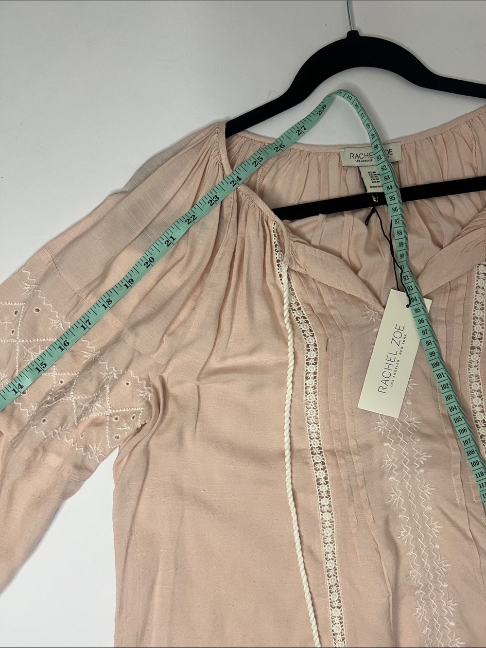 Rachel Zoe Soft Blush Embroidered Peasant Top Womens size M - Picture 10 of 11
